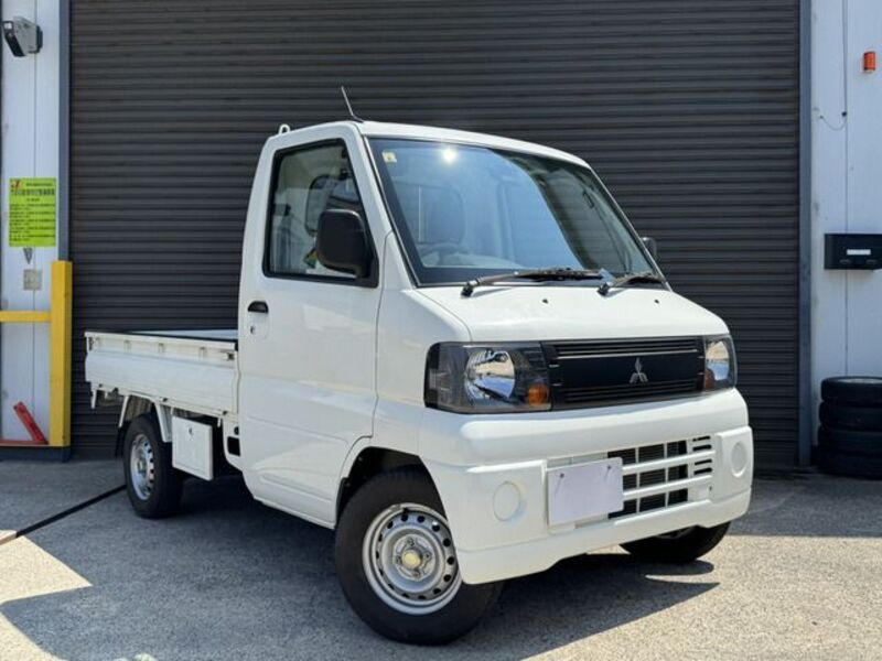 MINICAB TRUCK