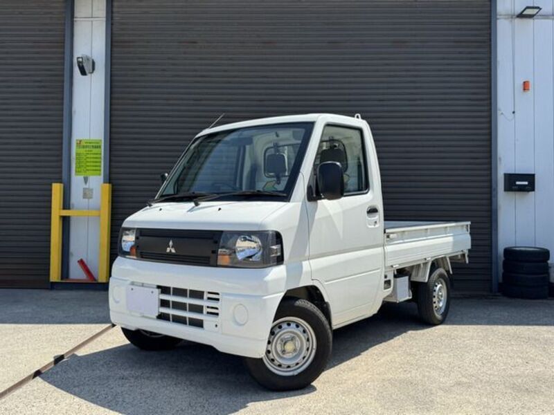 MINICAB TRUCK
