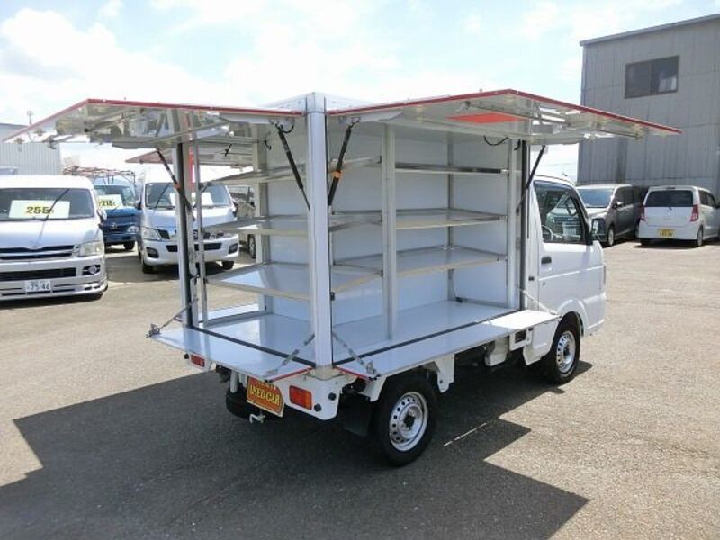 CARRY TRUCK