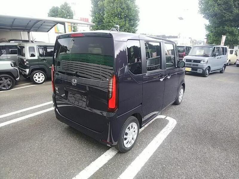 N BOX