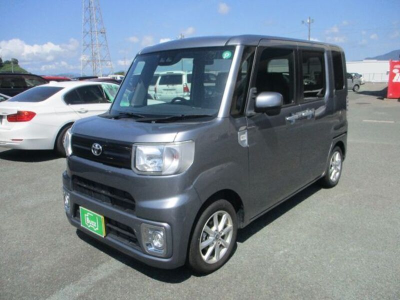TOYOTA PIXIS MEGA