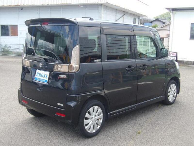 SPACIA CUSTOM