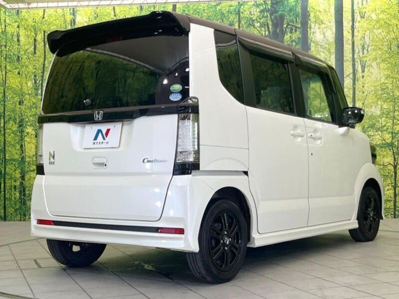 N BOX CUSTOM