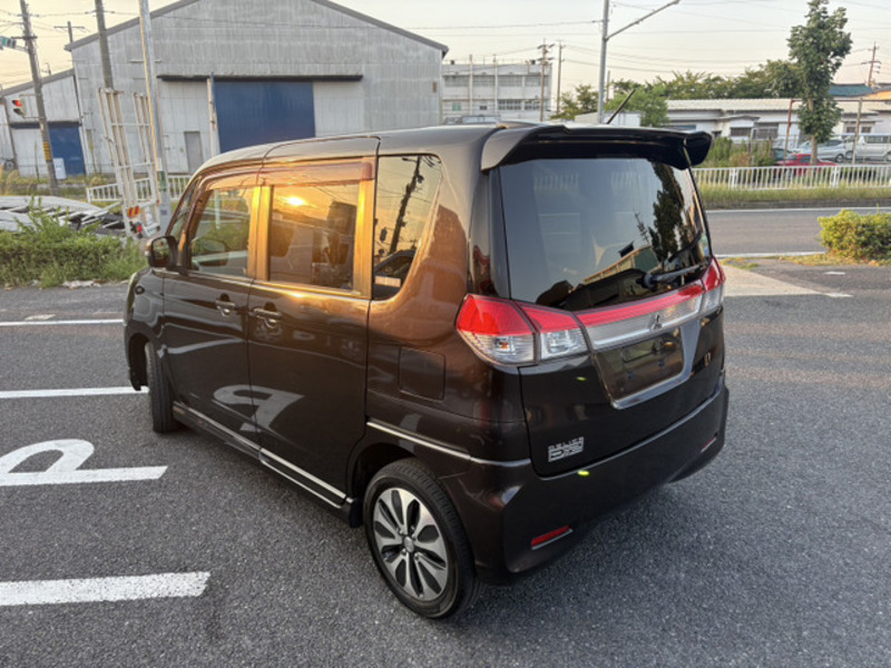 DELICA D2