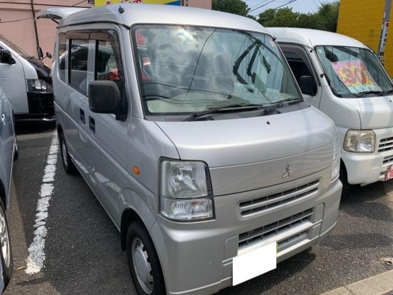 MINICAB VAN