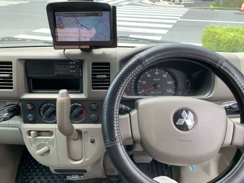 MINICAB VAN