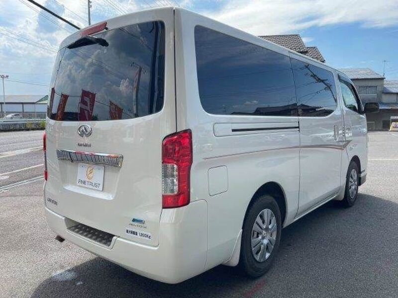 NV350 CARAVAN