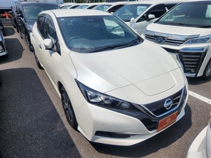 NISSAN LEAF