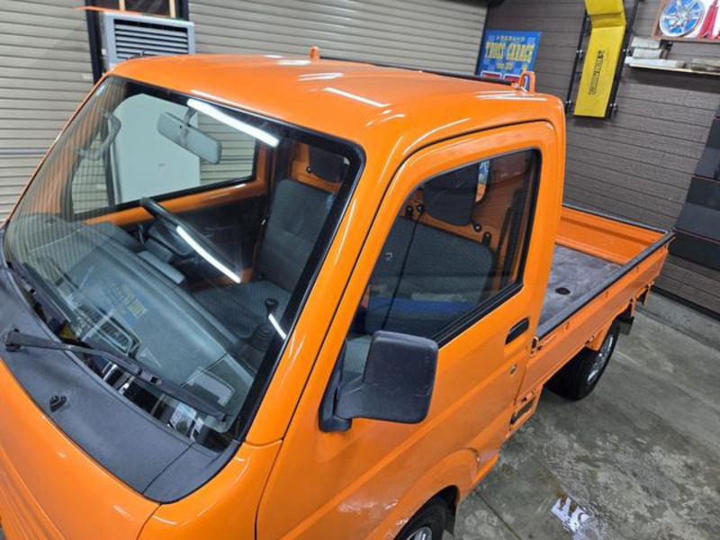 MINICAB TRUCK