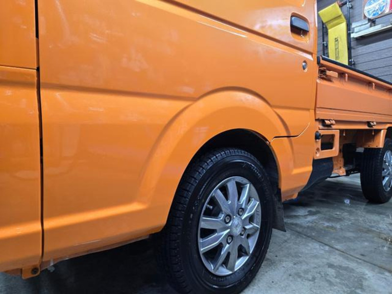 MINICAB TRUCK