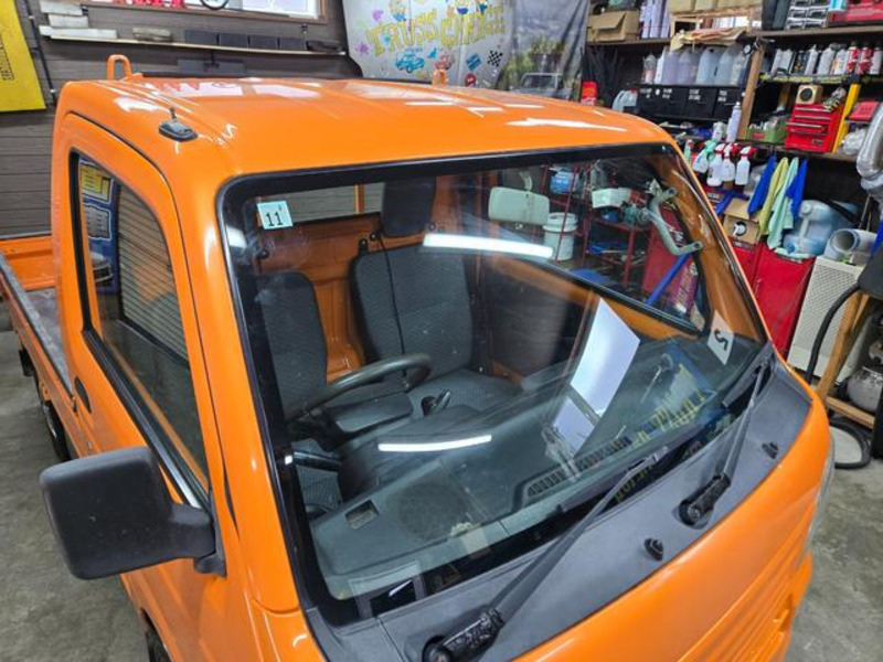 MINICAB TRUCK