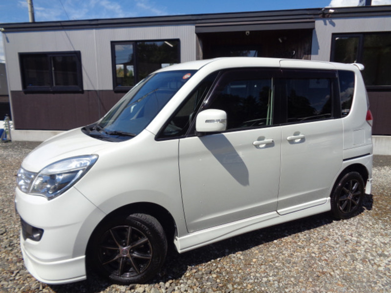 DELICA D2