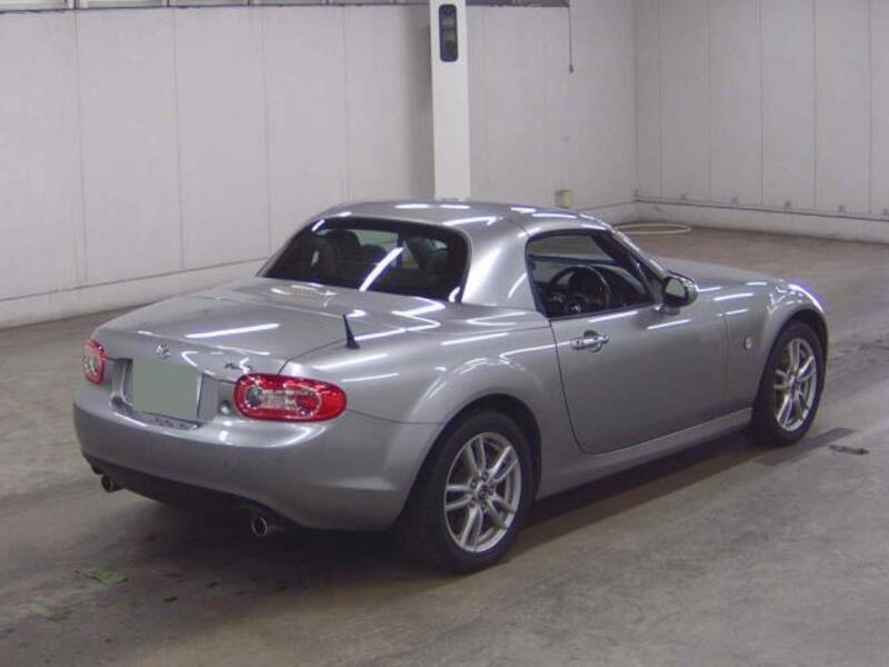 ROADSTER
