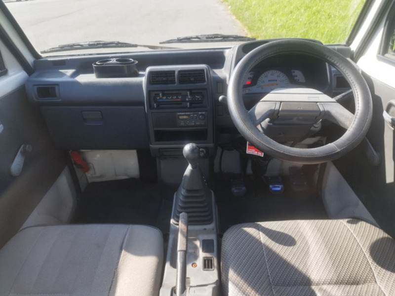 MINICAB TRUCK