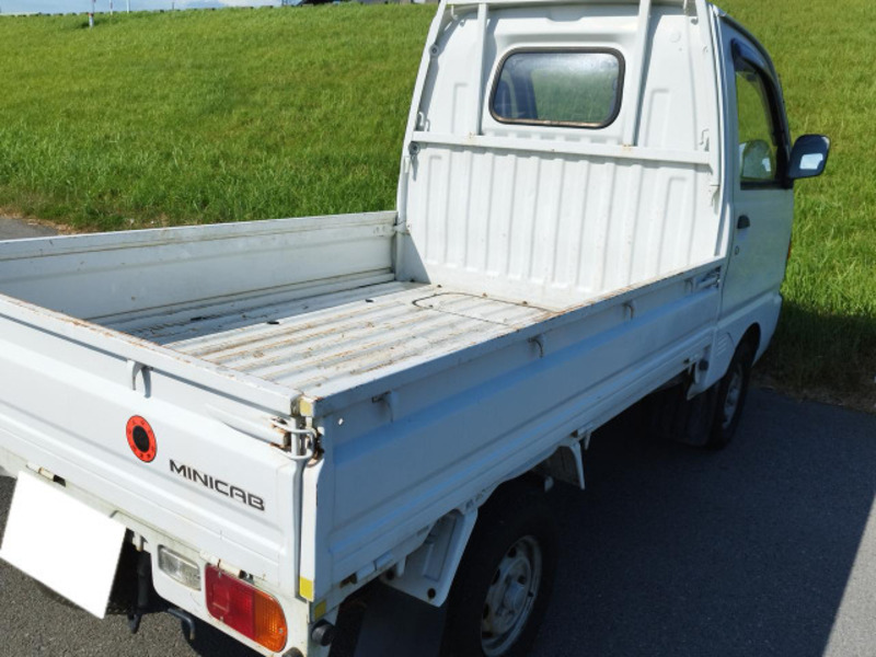 MINICAB TRUCK