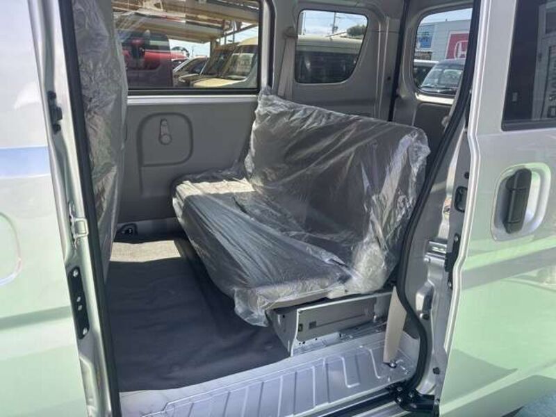 CLIPPER VAN