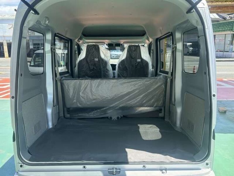 CLIPPER VAN