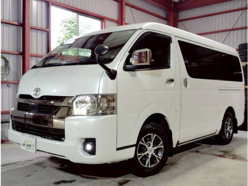 HIACE VAN