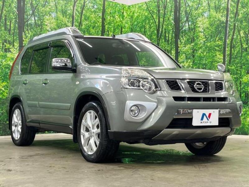 X-TRAIL