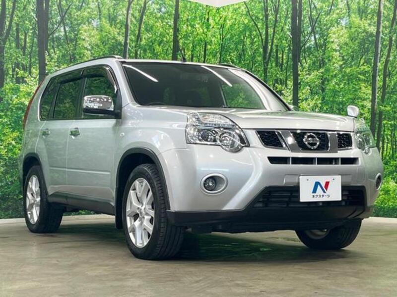 X-TRAIL