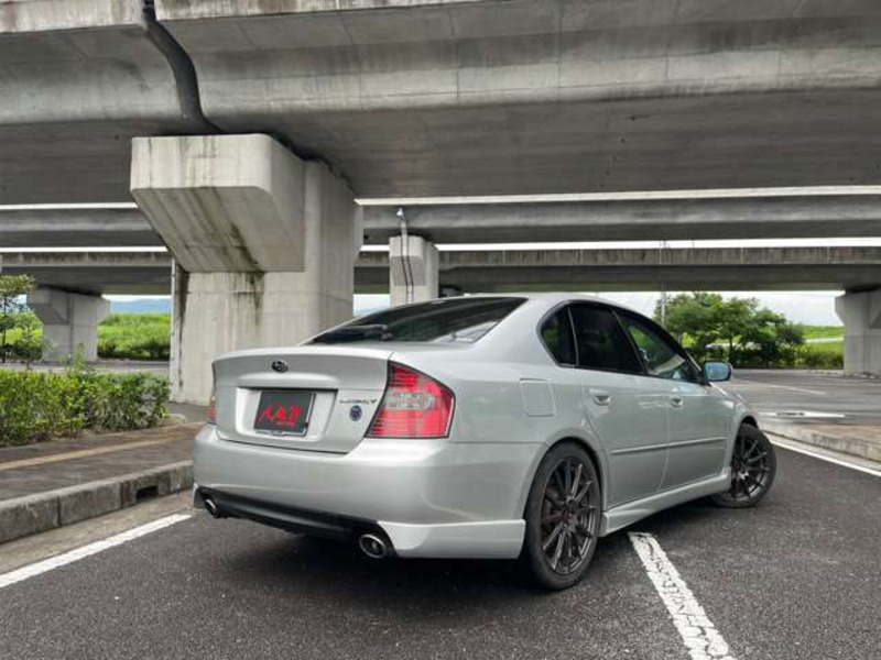 LEGACY B4