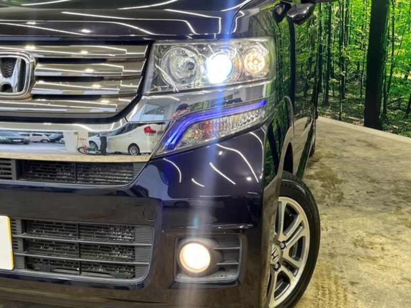 N BOX CUSTOM