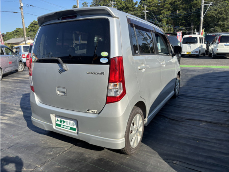 WAGON R