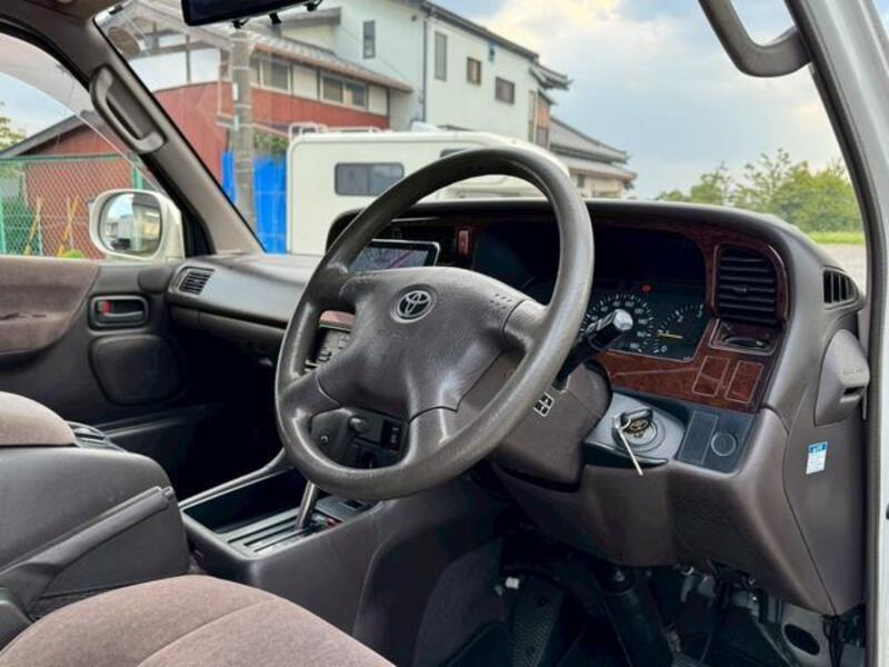 HIACE WAGON