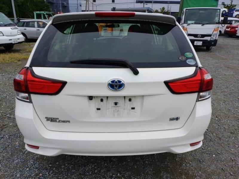 COROLLA FIELDER