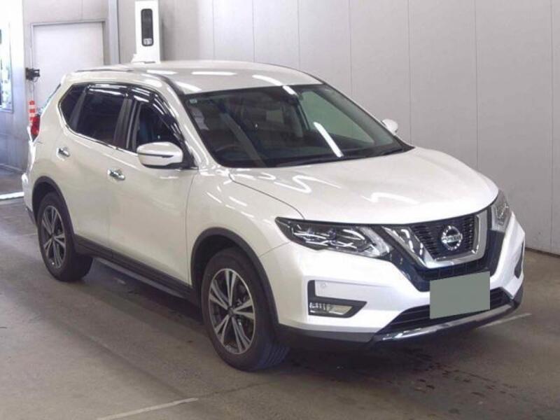 X-TRAIL-0