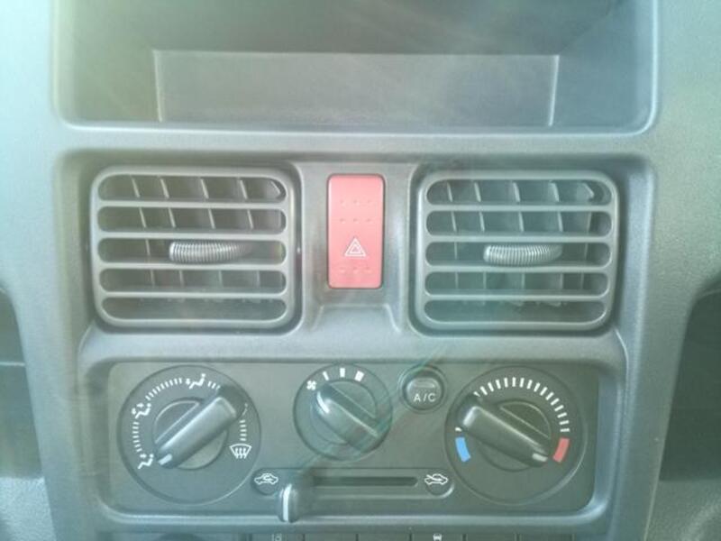 MINICAB TRUCK
