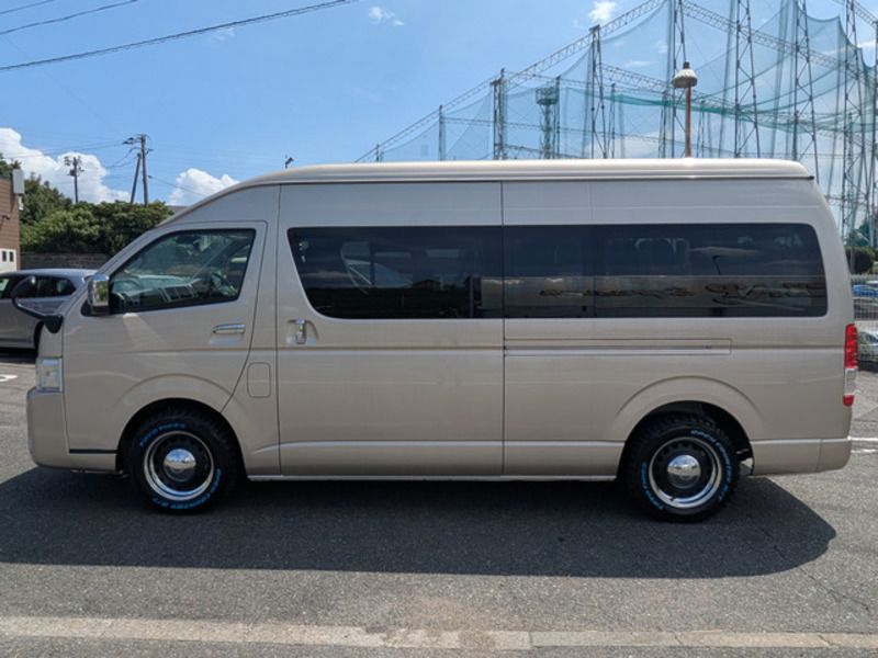 HIACE