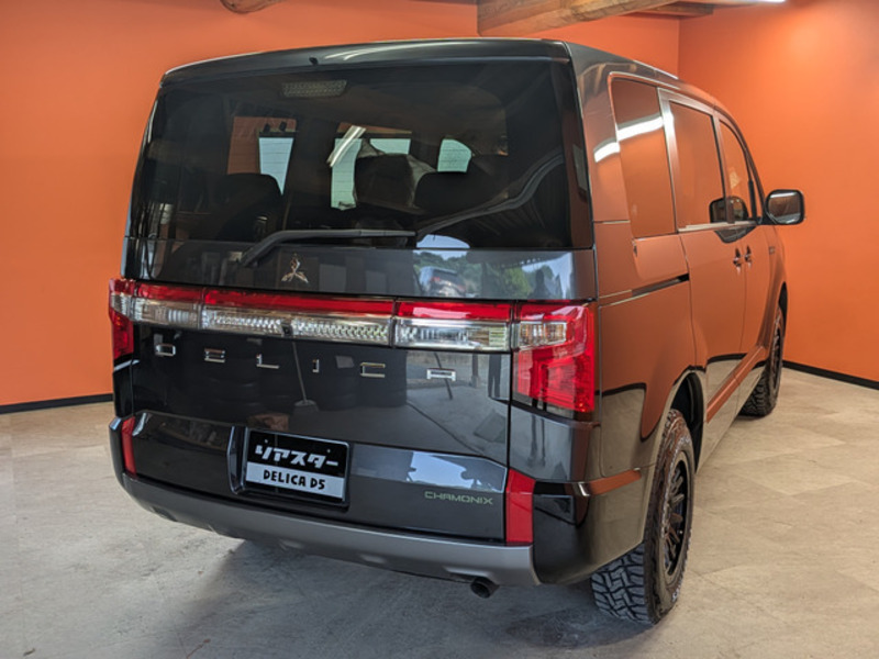 DELICA D5