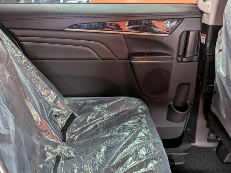 DELICA D5