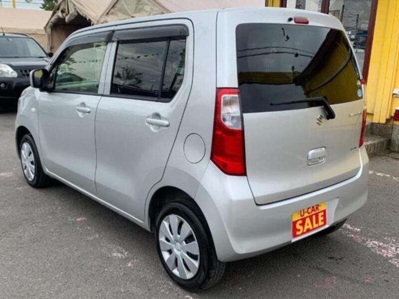 WAGON R