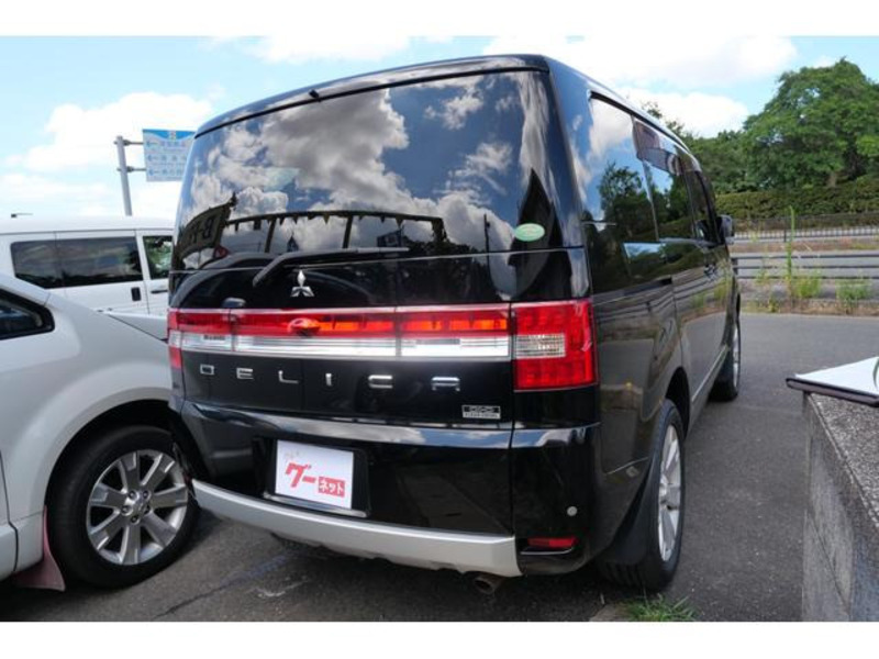 DELICA D5