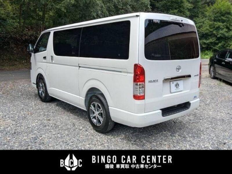HIACE VAN