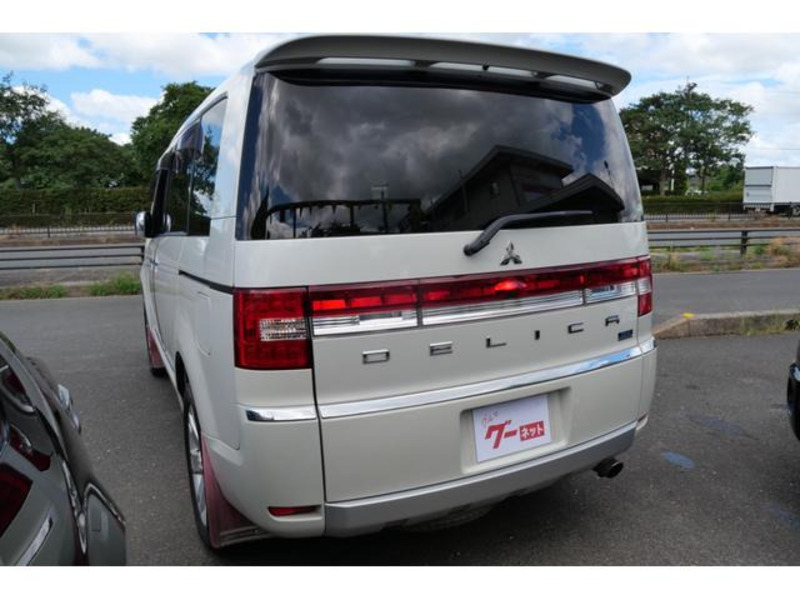 DELICA D5