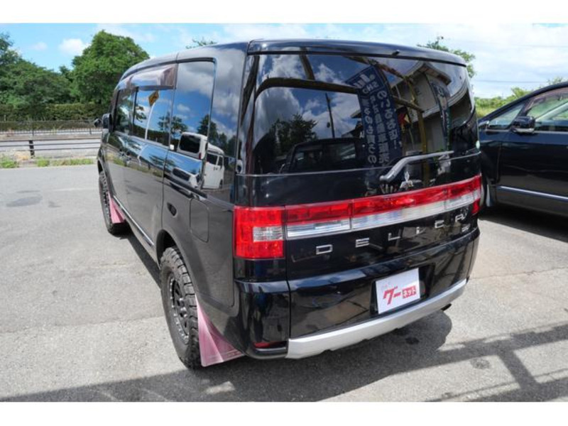 DELICA D5