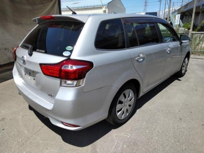 COROLLA FIELDER