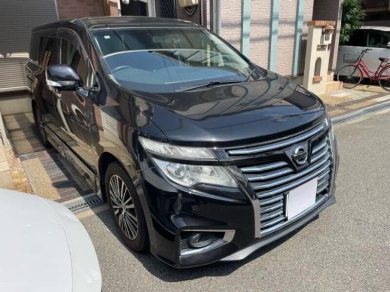 NISSAN ELGRAND