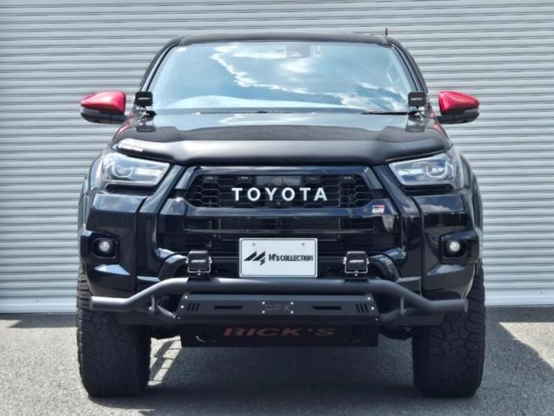 HILUX