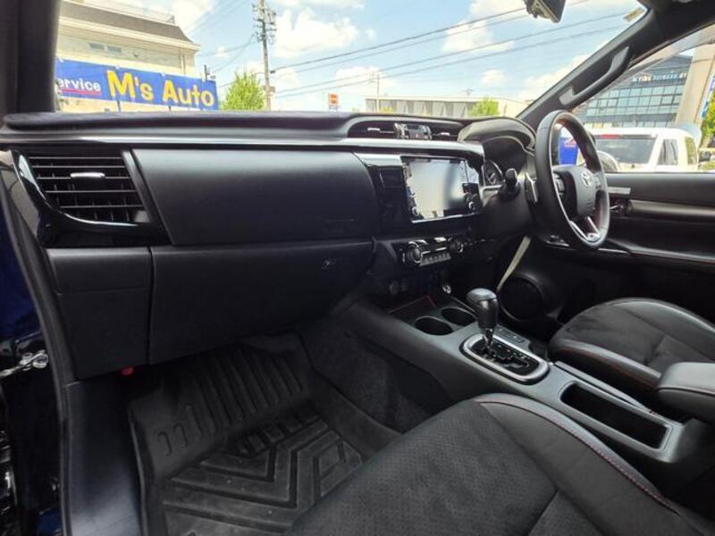 HILUX