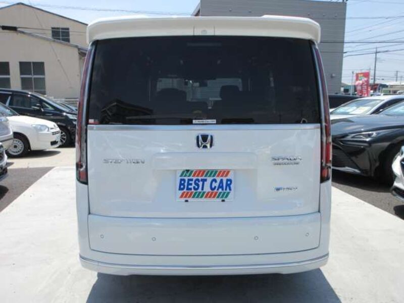 STEPWAGON SPADA