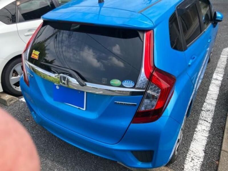 FIT HYBRID