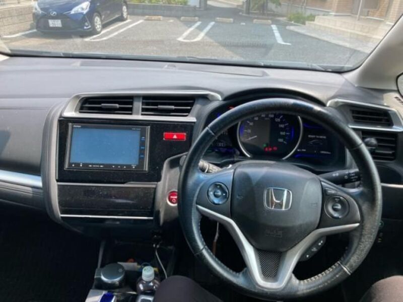 FIT HYBRID