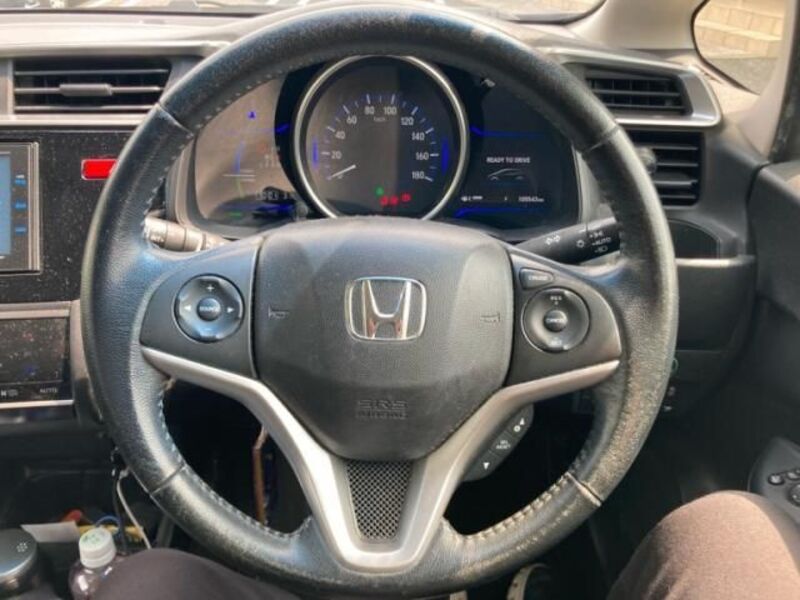 FIT HYBRID