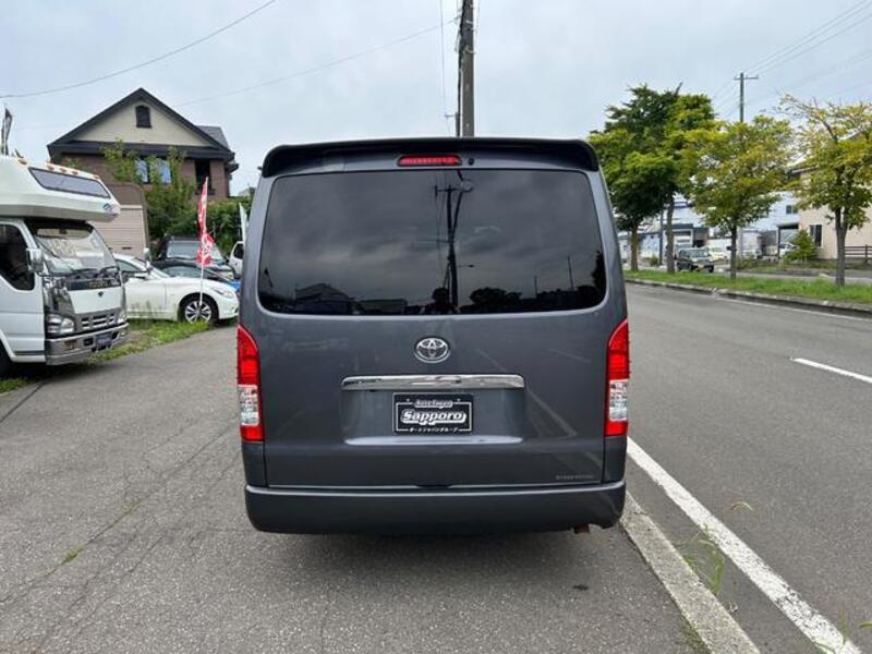 HIACE VAN
