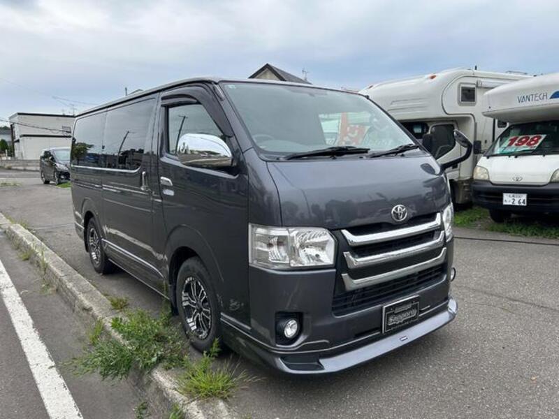 HIACE VAN