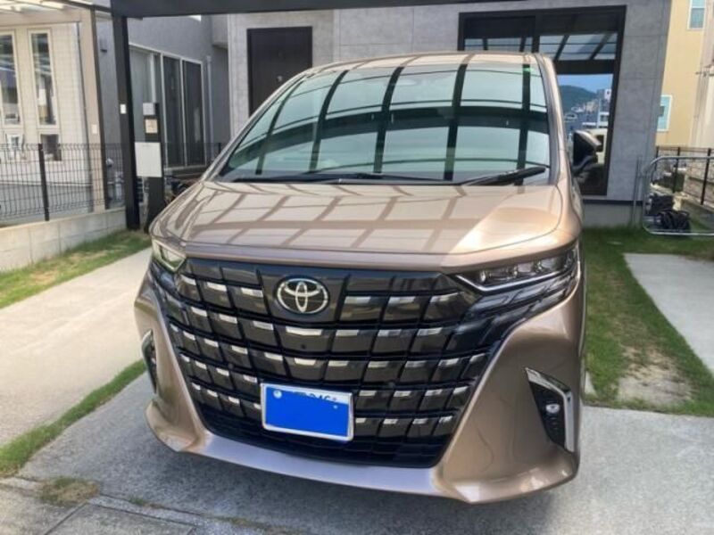 TOYOTA ALPHARD